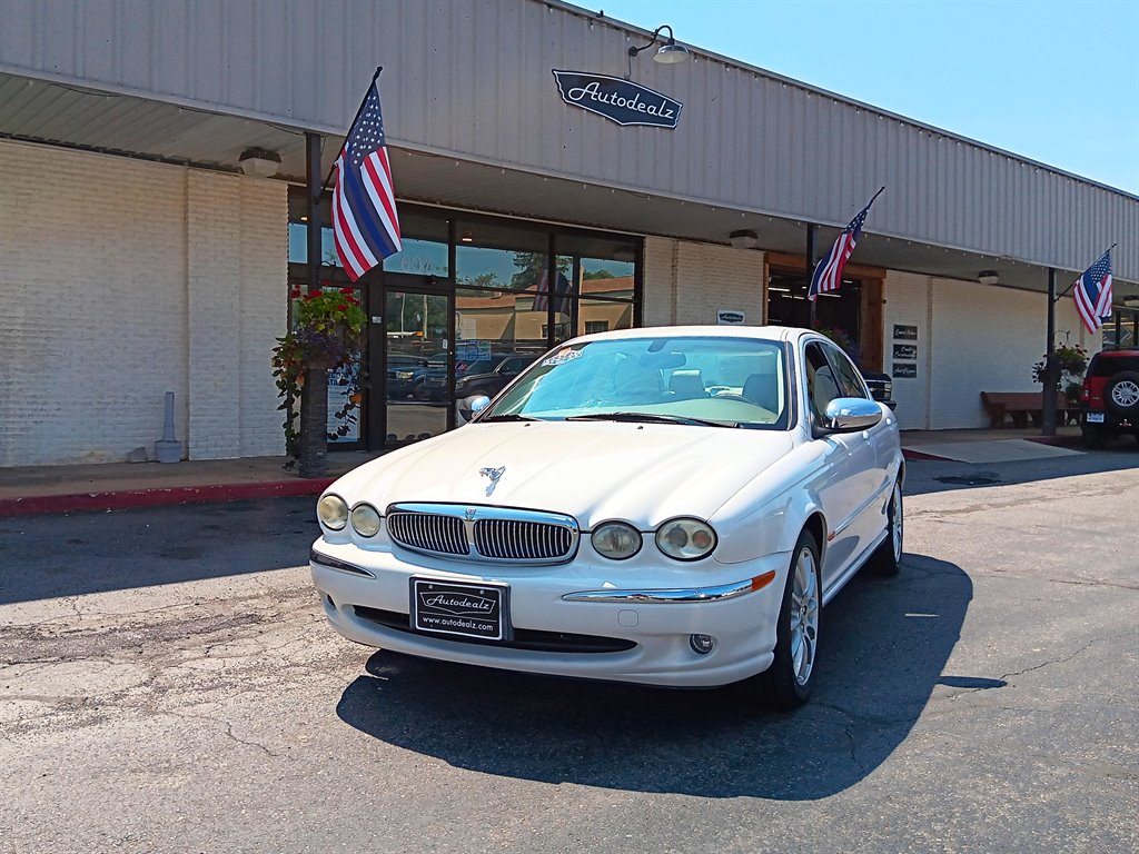 2005 Jaguar X-Type's photo