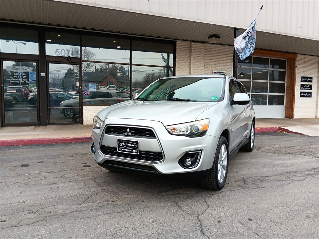 2014 Mitsubishi Outlander Sport ES