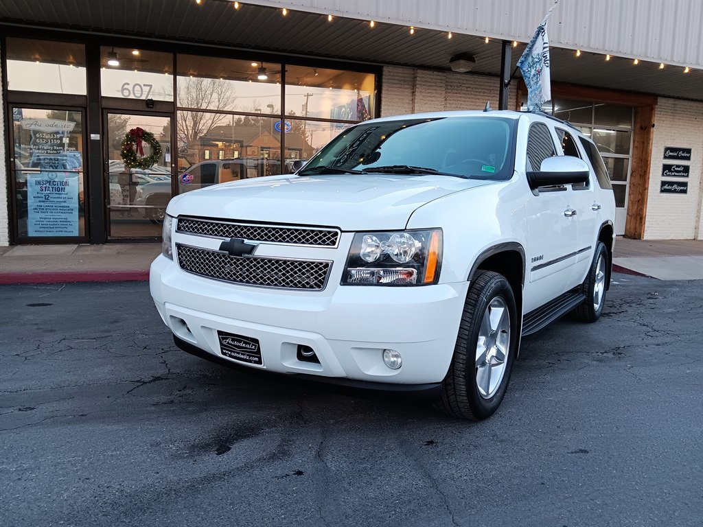 2011 Chevrolet Tahoe LTZ's photo